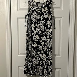 Danny & Nicole sleeveless dress women’s 16